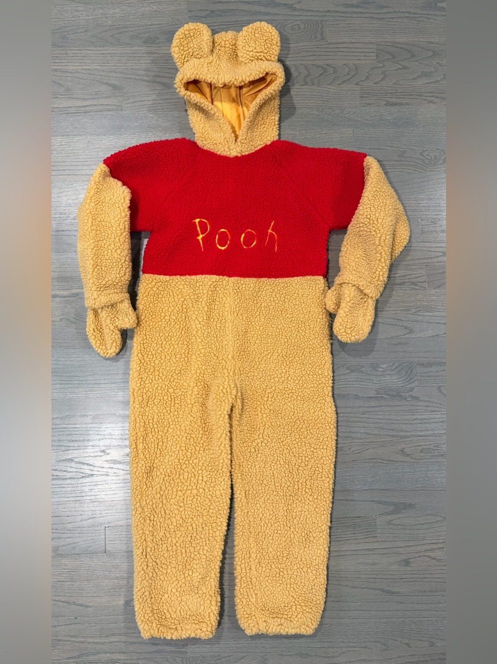 Vintage Disney Store Plush Winnie the Pooh Bear Halloween Costume Kids M 8-10